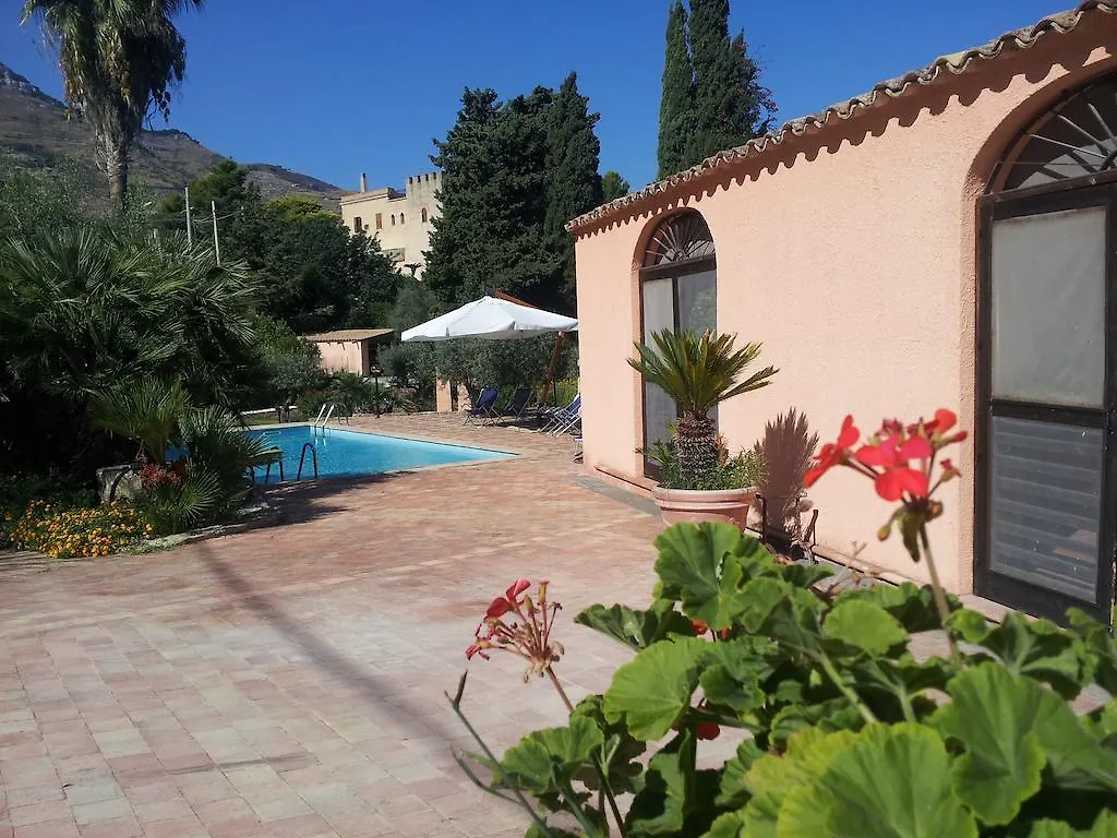 La Mansarda Guest House Valderice